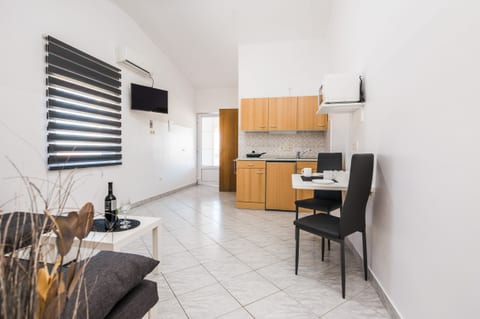 Apartments Skundric - Unit 204859-5