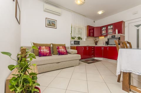 Apartments Neva - Unit 204905-5