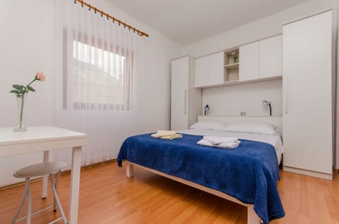 Apartment Nika - Unit 204947-5