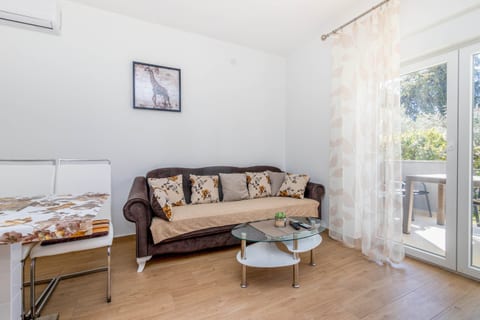Apartment Lea - Unit 204967-5