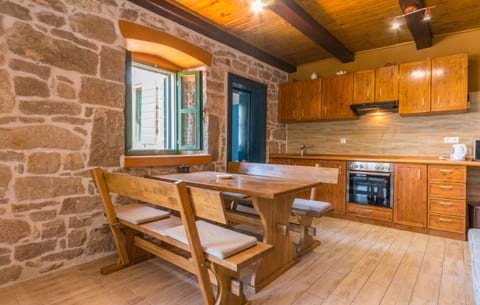 Apartment Porat - Unit 204964-5
