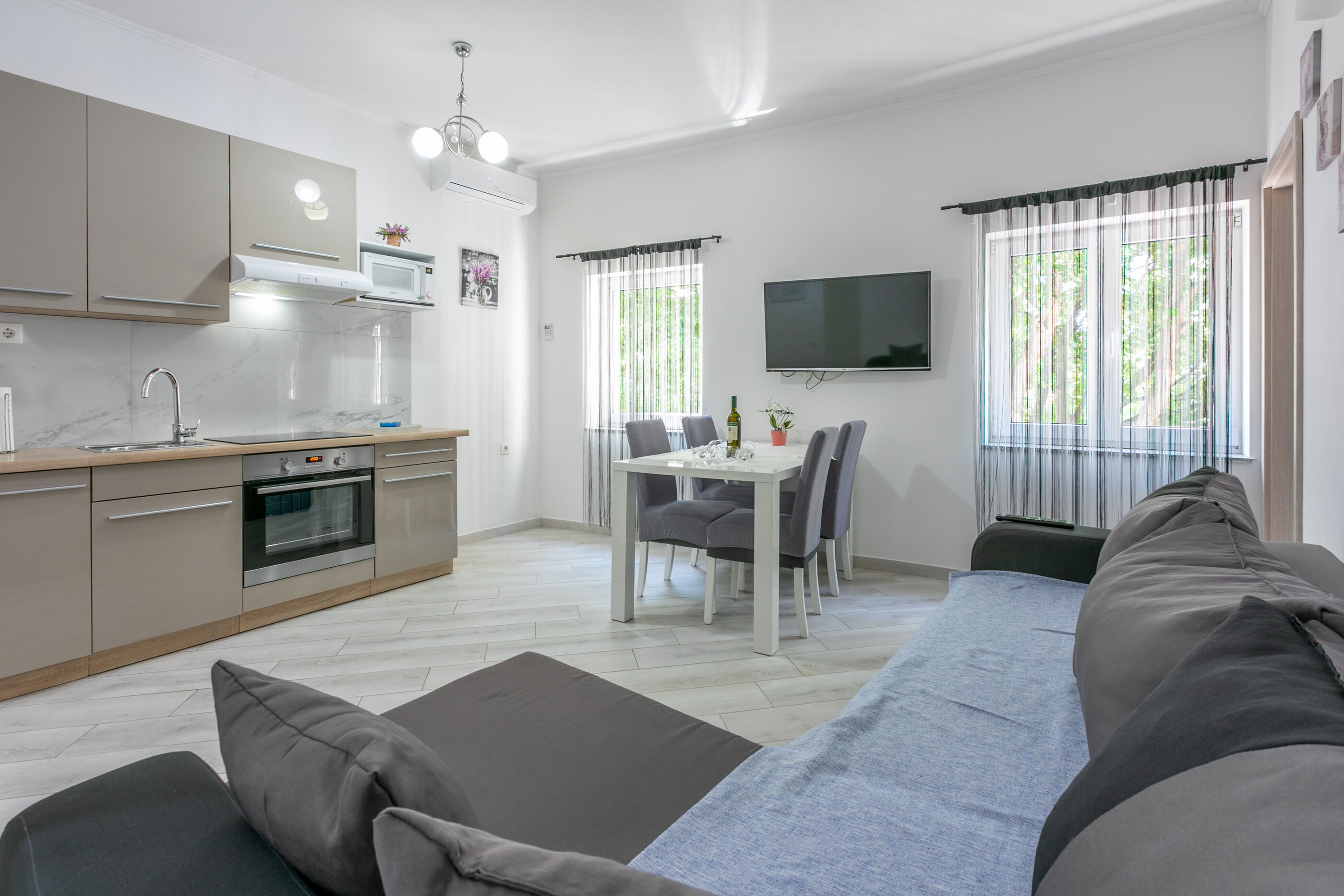 Apartment Danijel - Unit 204979-5