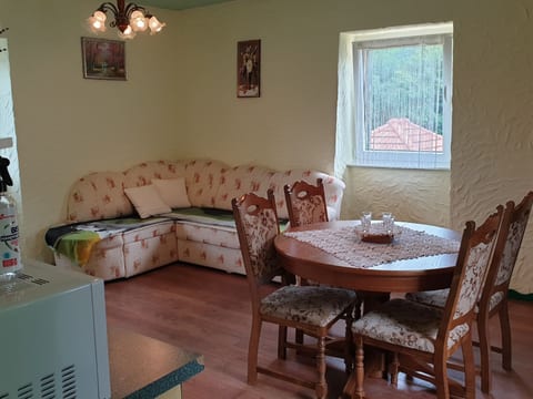 House Roza - Unit 205088-5