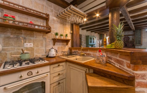 Villa Calandra - Unit 204983-5