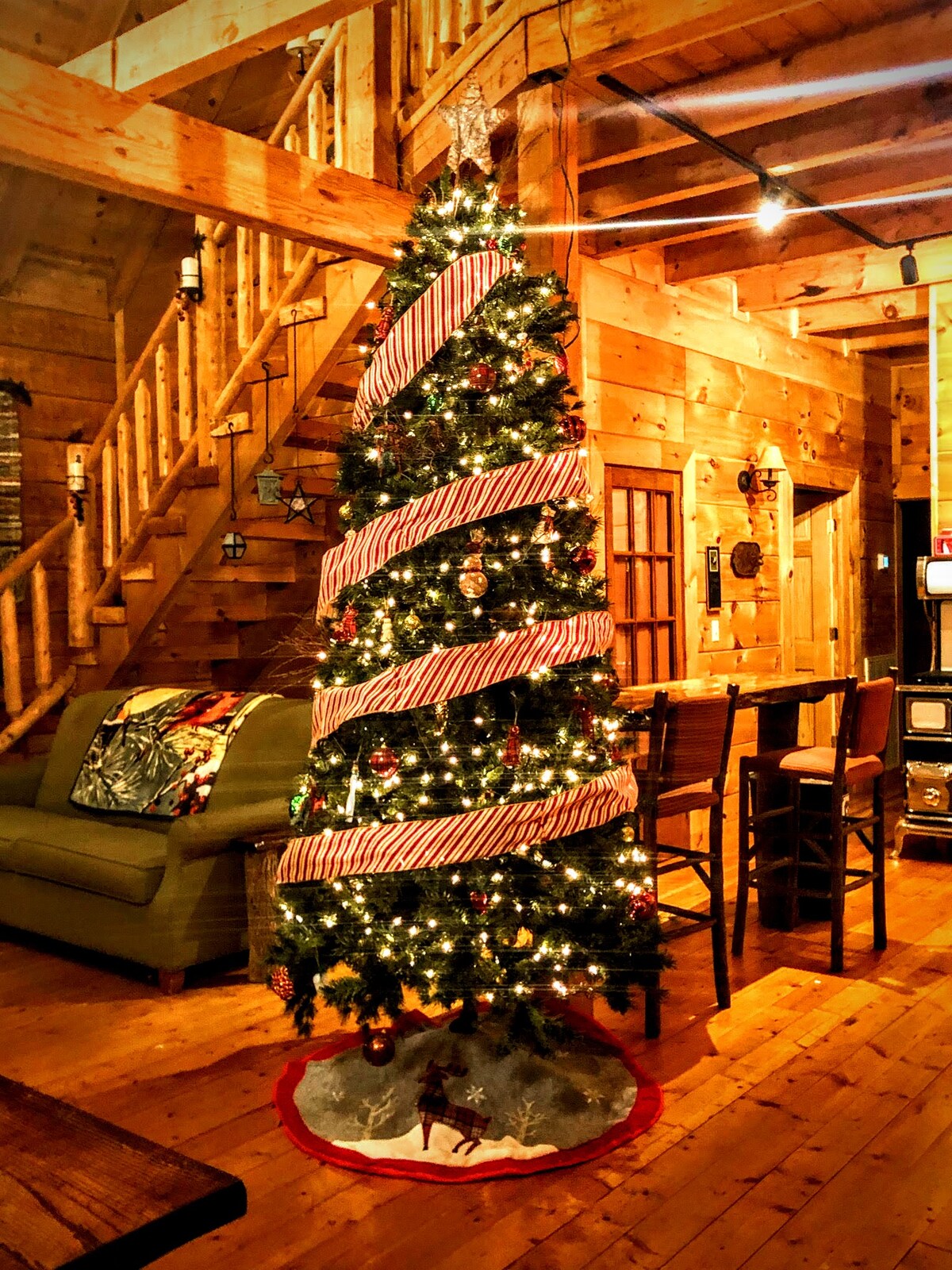 Bear Pause Log Cabin Great Smoky Mountains