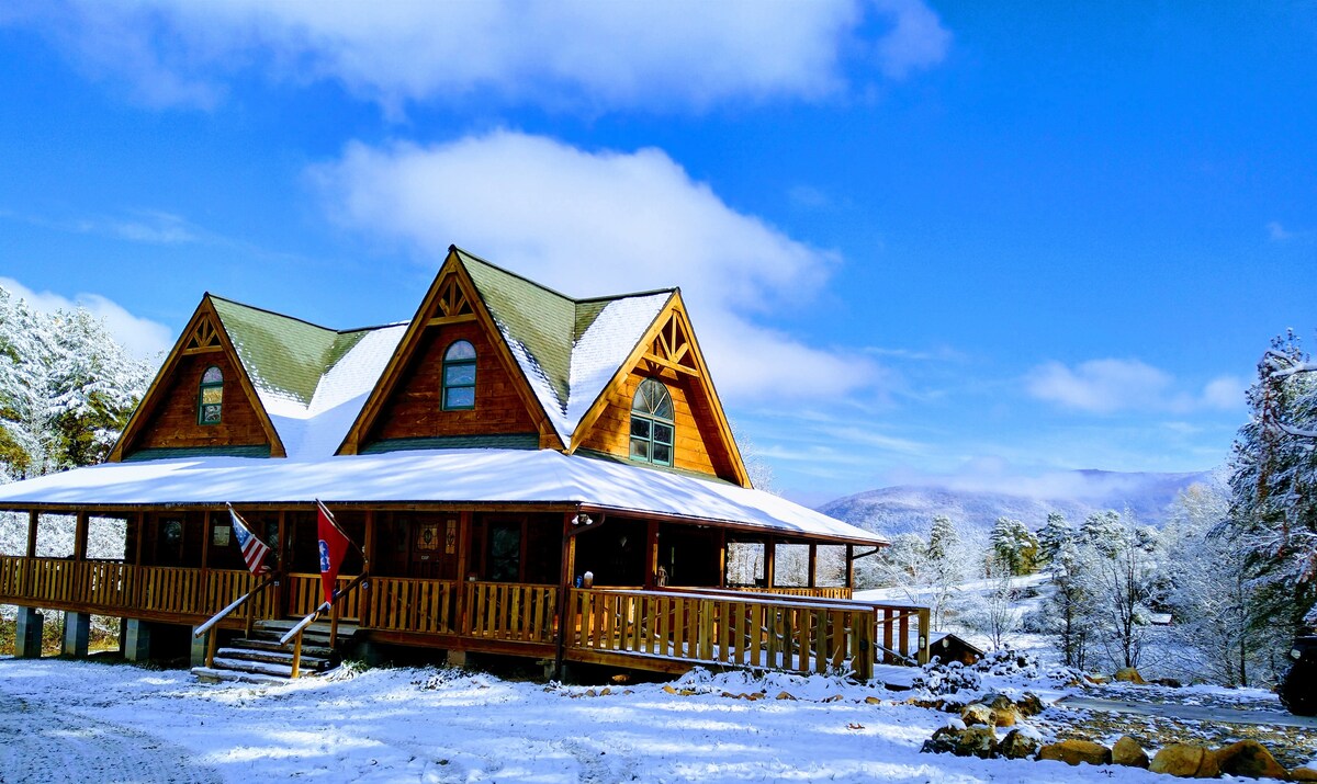 Bear Pause Log Cabin Great Smoky Mountains