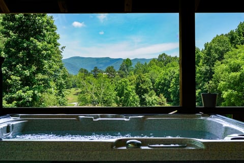 Bear Pause Log Cabin Great Smoky Mountains