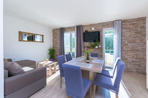 Apartment Marijo - Unit 205051-5