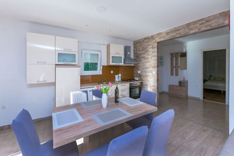 Apartment Marijo - Unit 205051-5