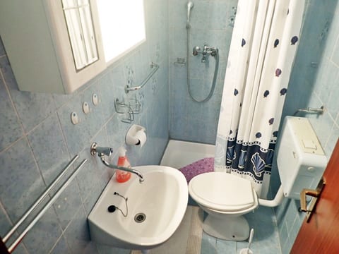 Apartment Marko - Unit 205070-5