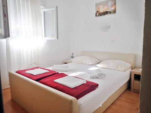 Apartment Marko - Unit 205070-5