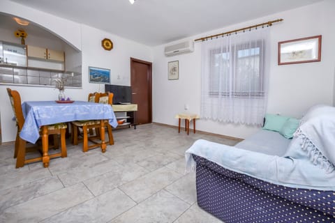 Apartments Cvitic - Unit 205167-5