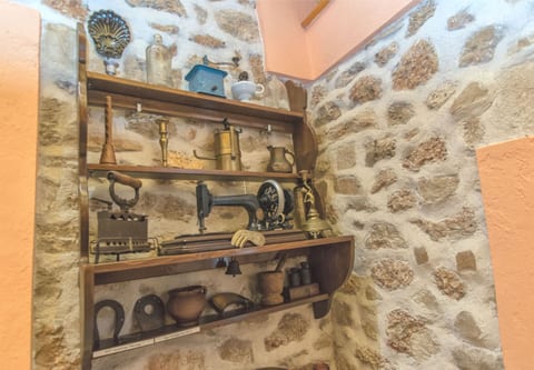 House Dinko - Unit 205427-5