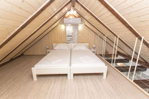 Apartments La Perla - Unit 205438-5