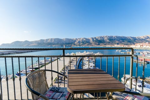 Apartment Jasna   By the sea - Unit 205447-5