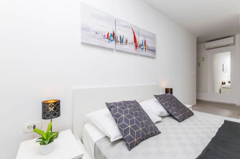 Apartments and Rooms Adriatic Suites - Unit 208580-5