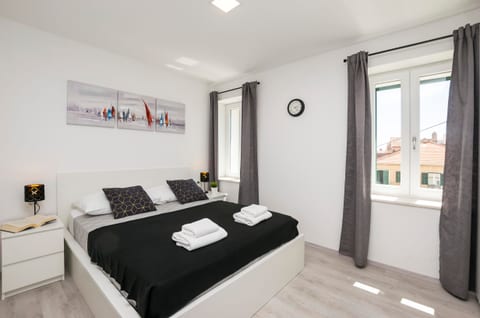 Apartments and Rooms Adriatic Suites - Unit 207402-16