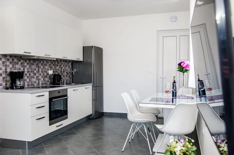 Apartments Zdeslav - Unit 208587-5
