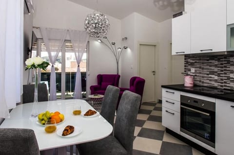 Apartments Zdeslav - Unit 211303-16