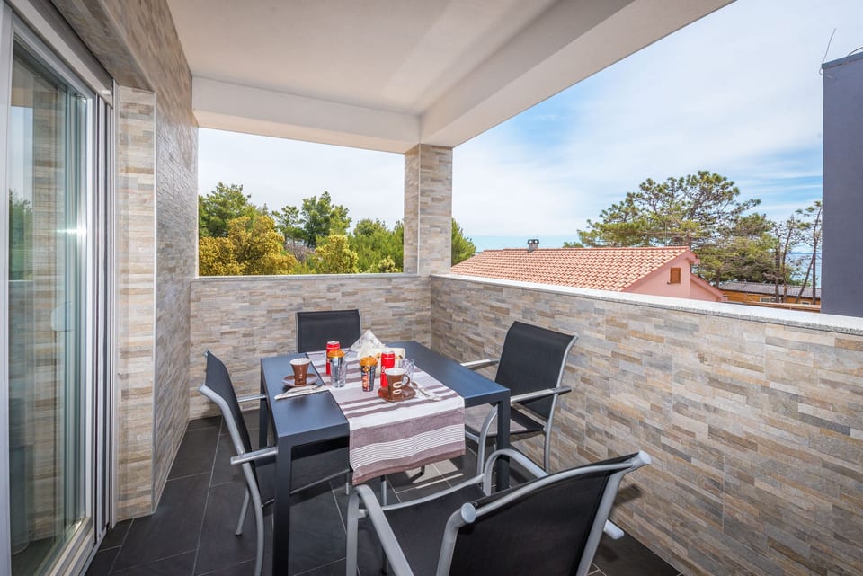 Apartments Bircic - Unit 208733-5