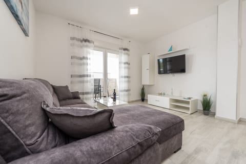 Apartments Bircic - Unit 208733-5