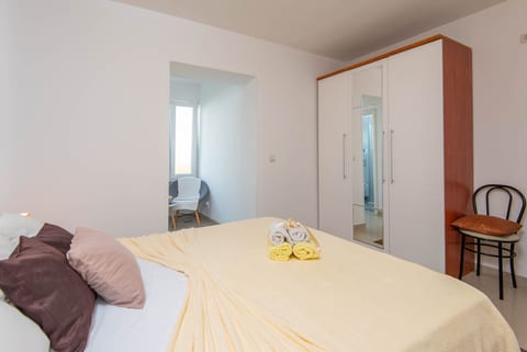 Apartments Lenka - Unit 208774-5
