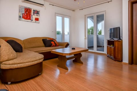 Apartments Juro - Unit 208795-5