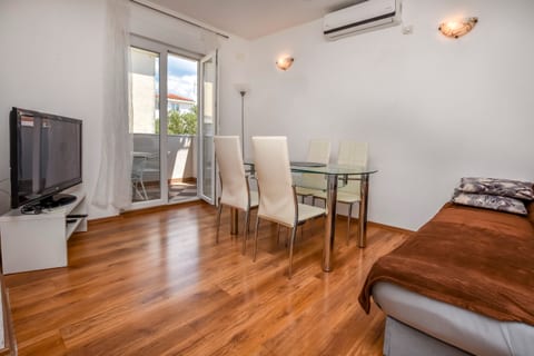 Apartments Juro - Unit 208796-5