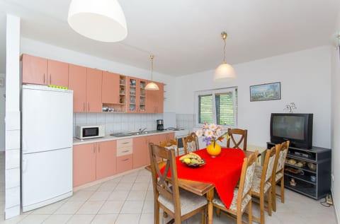 Apartment Marija - Unit 208849-5