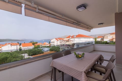 Apartments Dora - Unit 208864-5