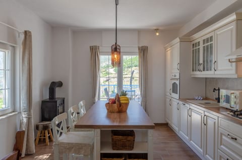 House Deja Blue - Unit 208875-5