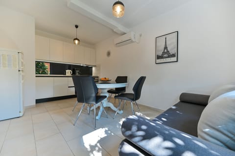 Apartments Kapetan - Unit 208910-5