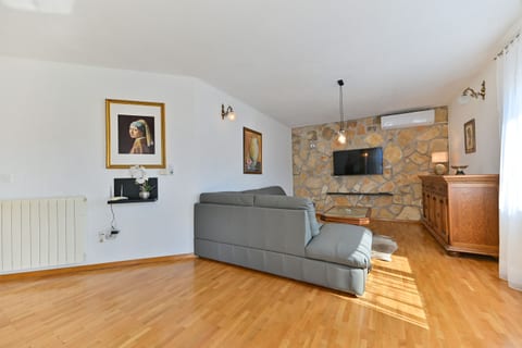 Apartments Kapetan - Unit 208911-5