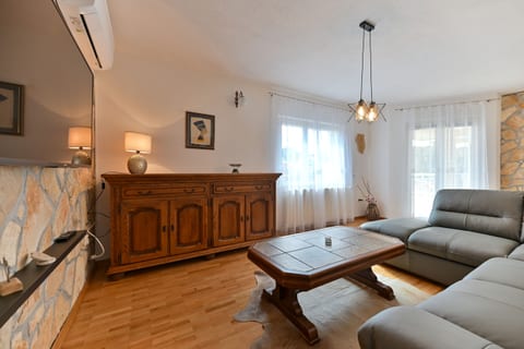 Apartments Kapetan - Unit 208911-5