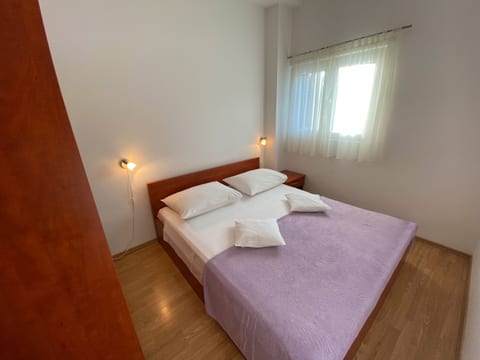 Apartments Pulić - Unit 208933-5