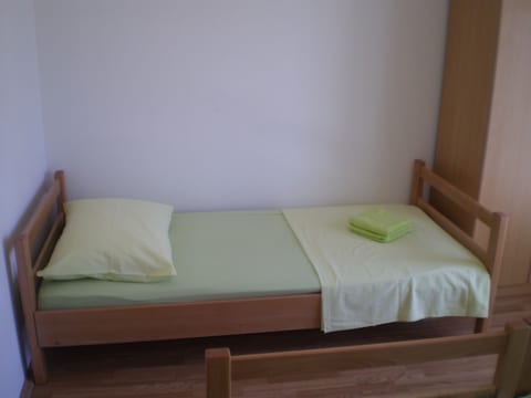 Apartments Gunja - Unit 208949-5