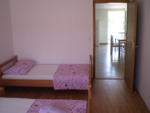 Apartments Gunja - Unit 208950-5
