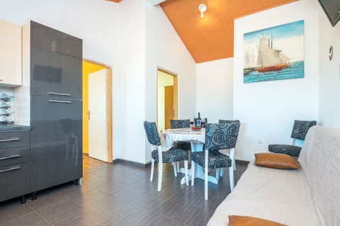 Apartments Kopi - Unit 208976-5