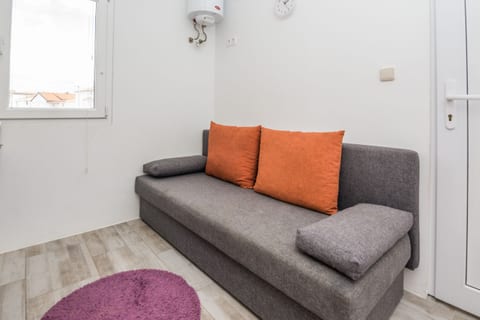 Apartments Ivanusevic - Unit 208979-5