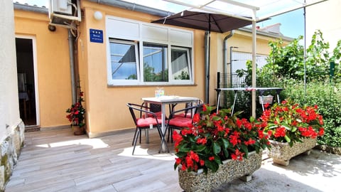 Apartment Jagoda - Unit 209123-5