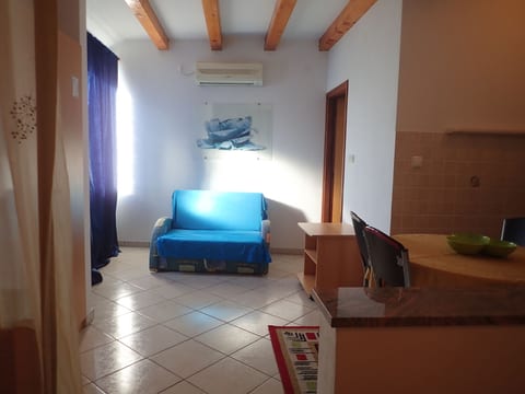 Apartments and Rooms Tinka - Unit 209152-5