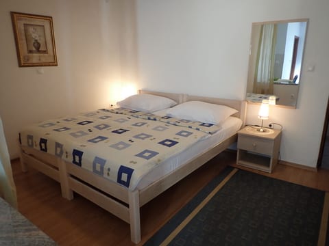 Apartments and Rooms Tinka - Unit 209152-5