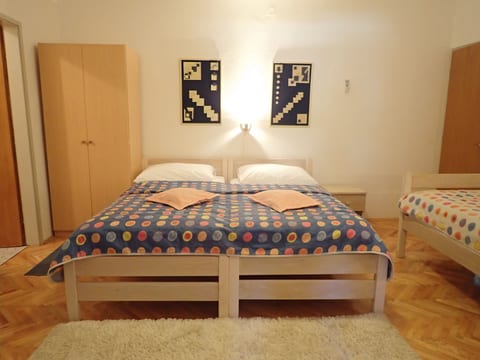 Apartments and Rooms Tinka - Unit 209153-5