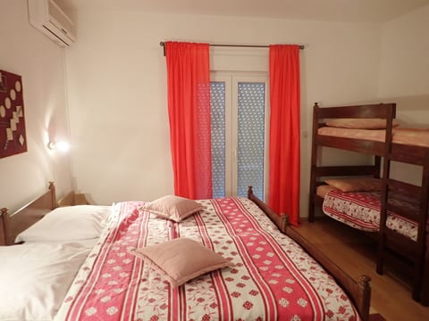 Apartments and Rooms Tinka - Unit 209154-5