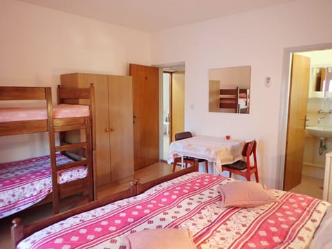 Apartments and Rooms Tinka - Unit 209154-5