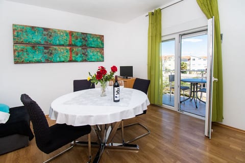 Apartments Kendes - Unit 209263-5