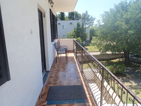 Apartments Vrša-50 m from the beach - Unit 209297-5