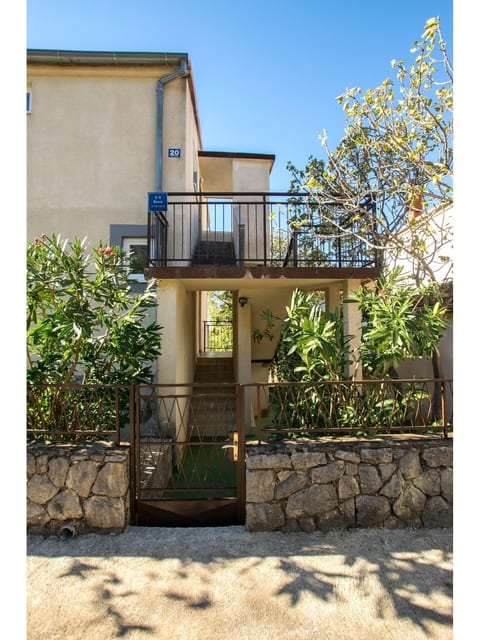 Apartments Velebit - Unit 209302-5