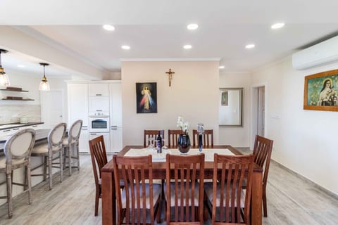 Apartments Vintage - Unit 209365-5