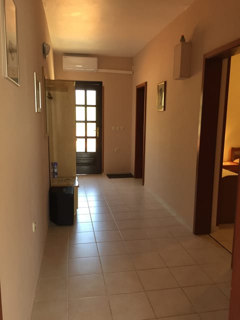 Apartment Luna - Unit 209394-5